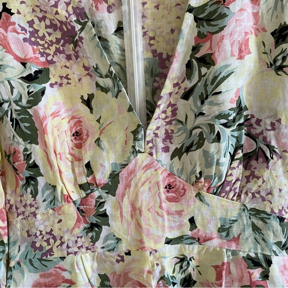 Faithfull Playsuit/Romper Linen Floral - Medium - Picture 3 of 6